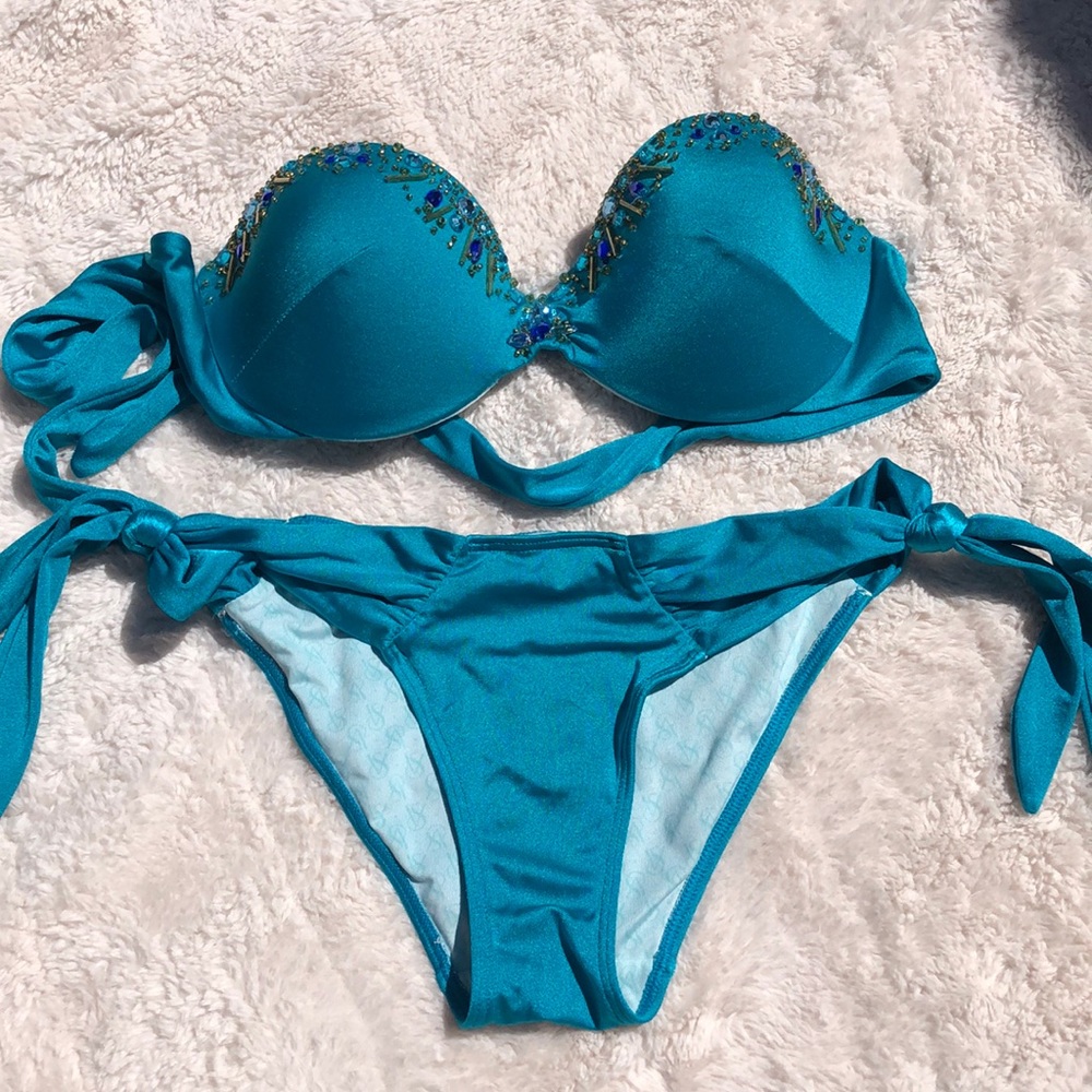 Victoria Secret Bikini